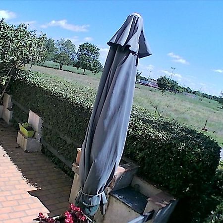 Gite Des Arenes Candillargues Bagian luar foto